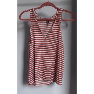 🌵Red white and blue 4th of July tank top 3/$20 ZB